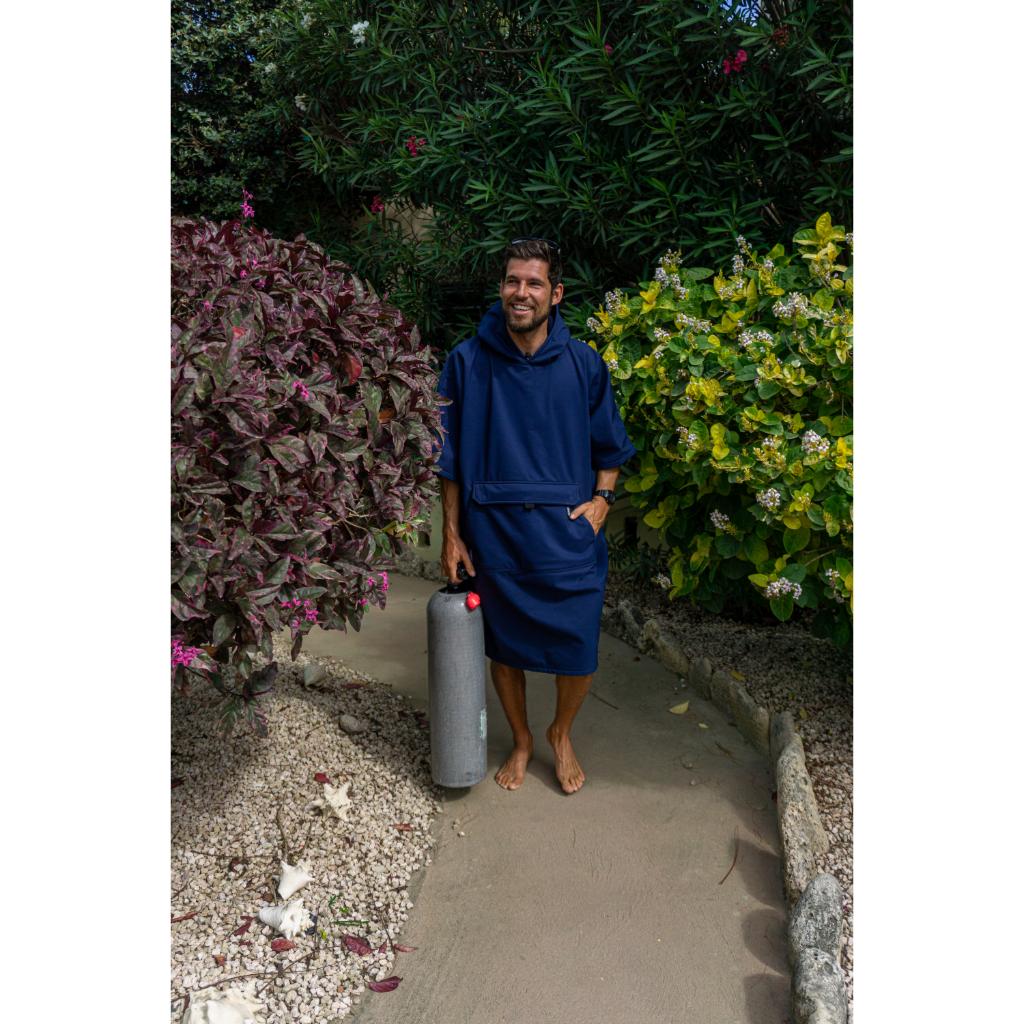 BEACH PONCHO | Navy